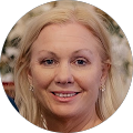 Christine H. Christine H.
